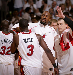 wade